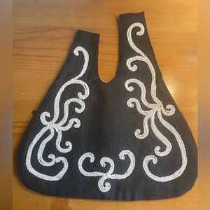 Vintage Embroidered Shopping Bag